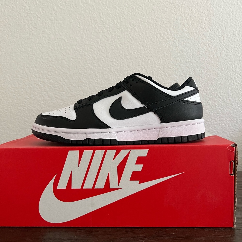 Nike Panda Dunk Low Sneakers NWT
